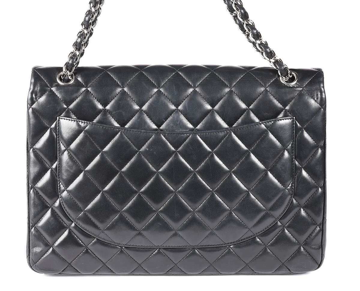 Chanel Tote bags for Women | Online Sale up to 59% off | Lyst